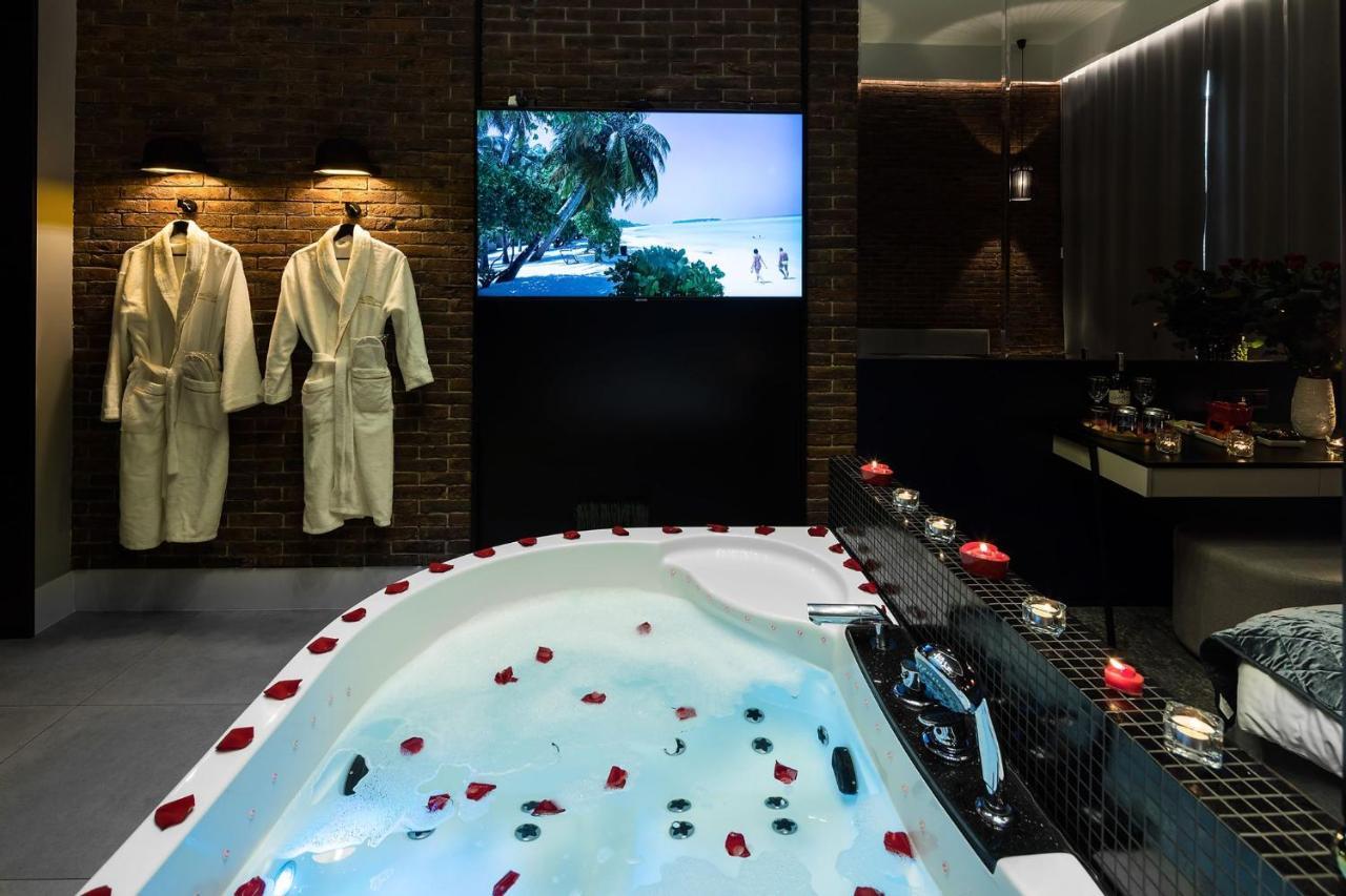 Starowislna Vip Apartamenty Jacuzzi クラクフ エクステリア 写真